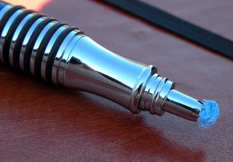 make a stylus with a metallic pen
