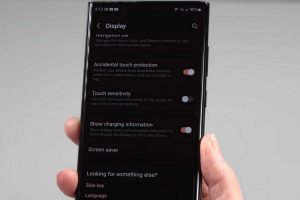 galaxy-s22-touch-sensitivity-issue
